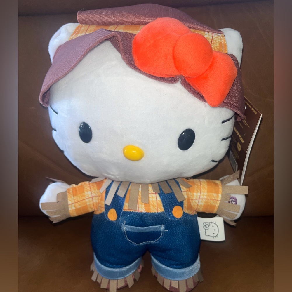 Hello Kitty Halloween Animated Plush in Denim Overalls NEW NWT